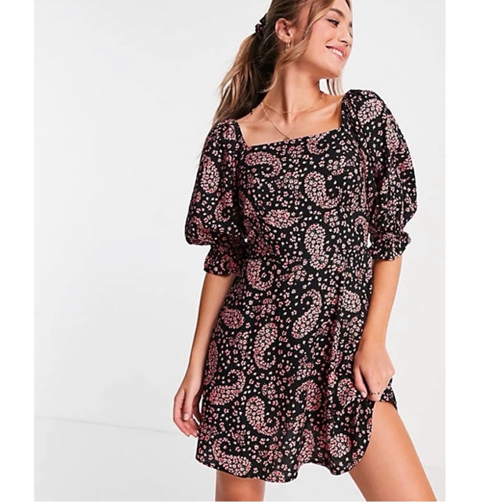Miss Selfridge paisley Floral Puff Sleeve Dress